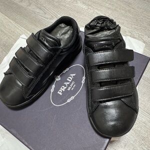 Prada Kids Black Leather Velcro Sneakers Size 27 With Box